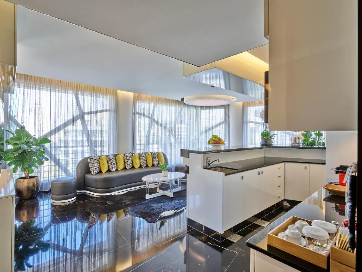 Sodeco Suites Beirut 4*,